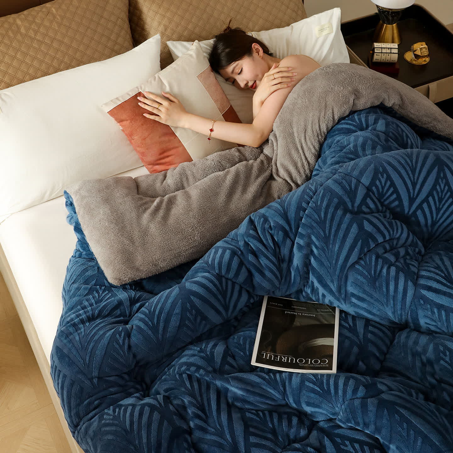 Luxury Embossed Fleece Throw Blanket - image 6