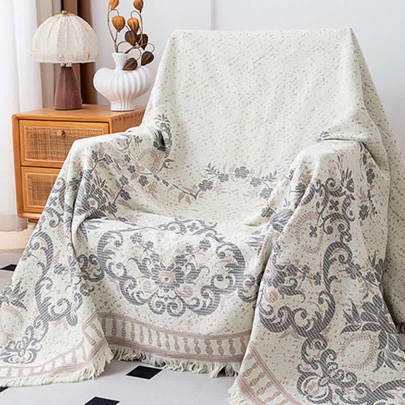 Beige Retro Floral Natural Cotton Quilt - image 1