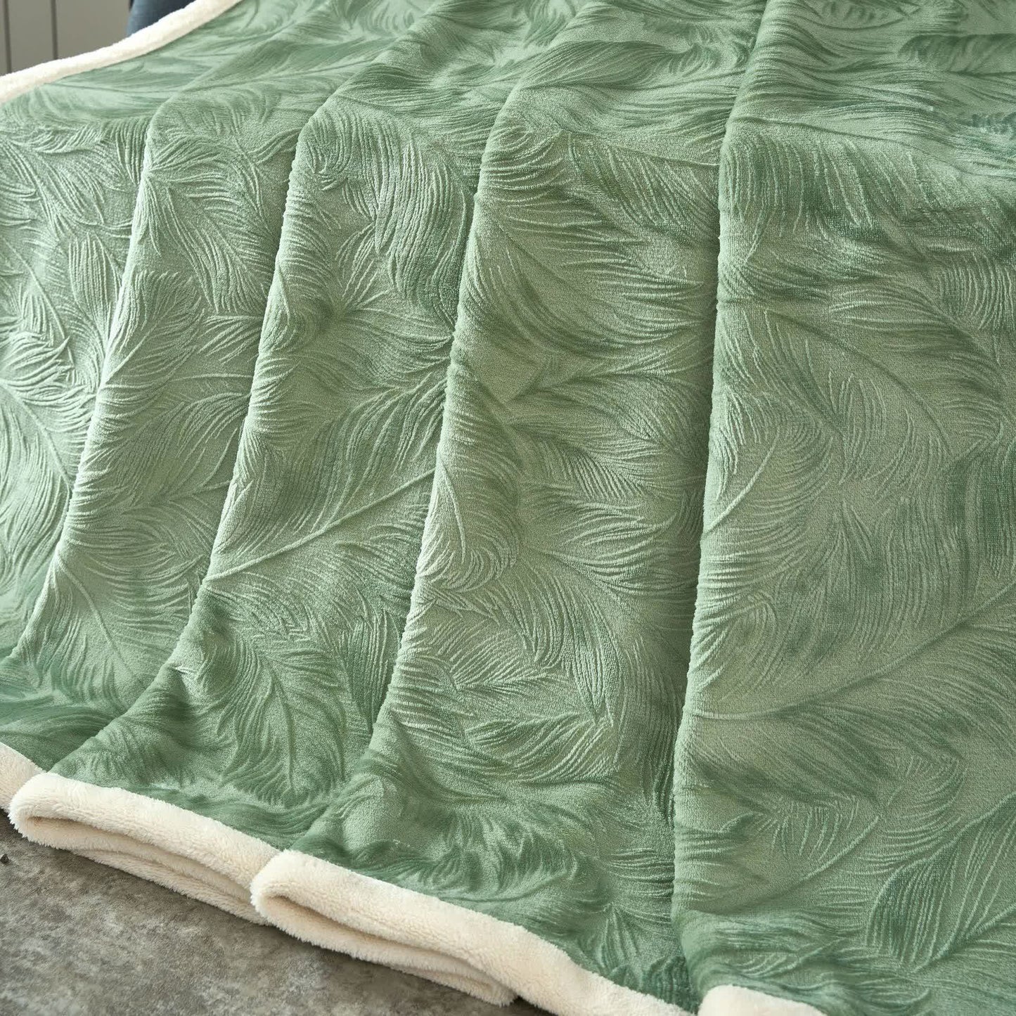 Leaf Textured Warm Throw Blanket - image 23