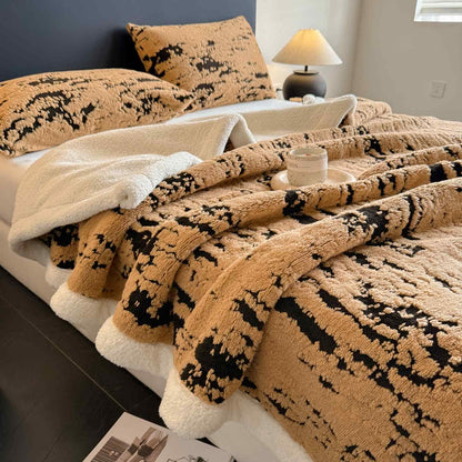 Artistic Gradient Sherpa Throw Blanket - Coffee - 2PCS Pillowcases - 19" x 29" - image 0