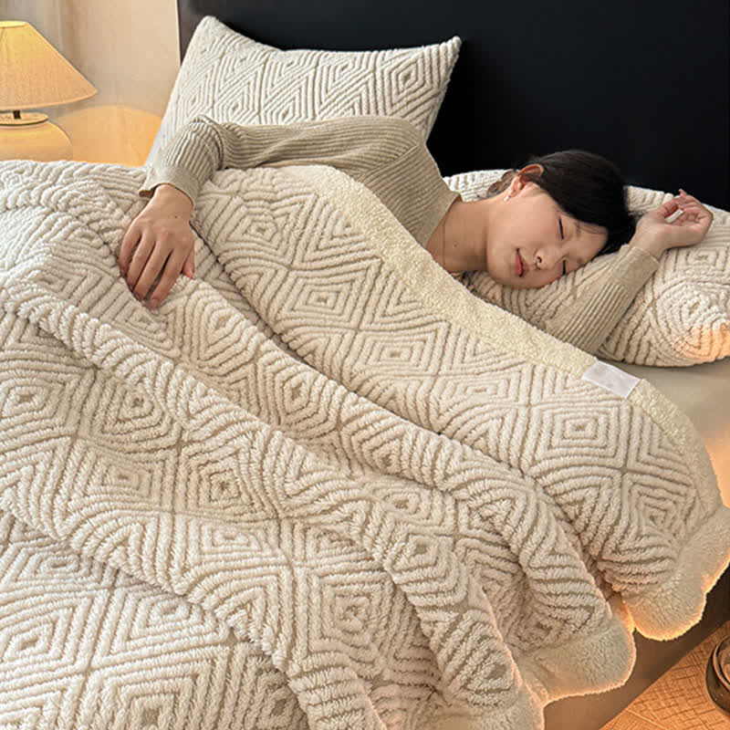 Geometric Diamond Jacquard Sherpa Throw Blanket - image 5