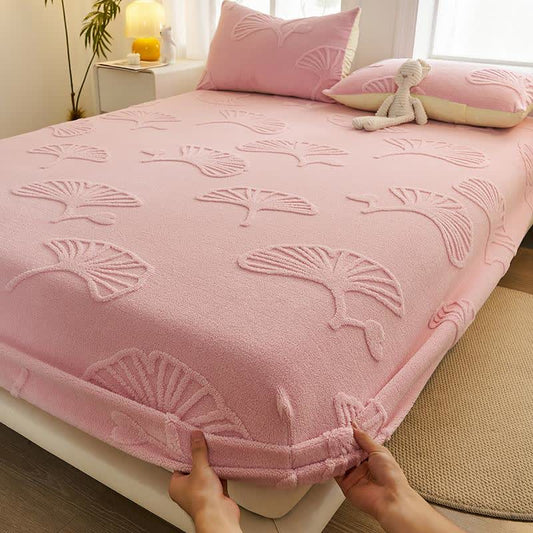 Ginkgo Leaf Fleece Warm Fitted Sheet - Pink - Sheet with 2PCS Pillowcases - King - image 0