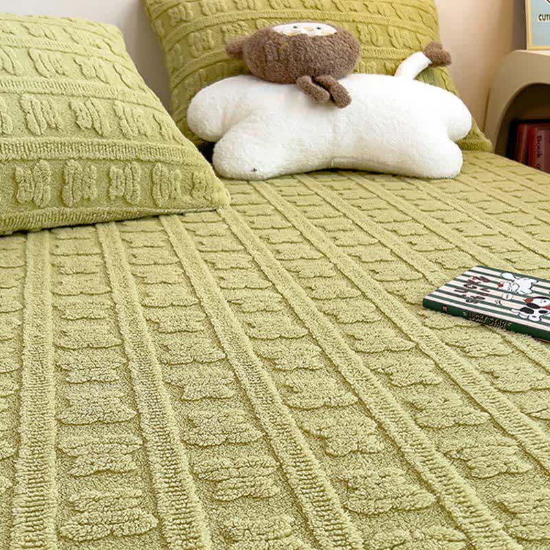 Striped Bear Fleece Warm Fitted Sheet - image 6