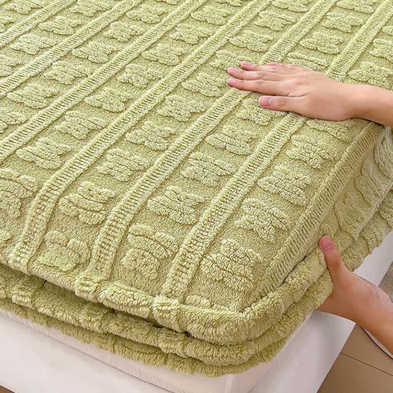 Striped Bear Fleece Warm Fitted Sheet - image 7