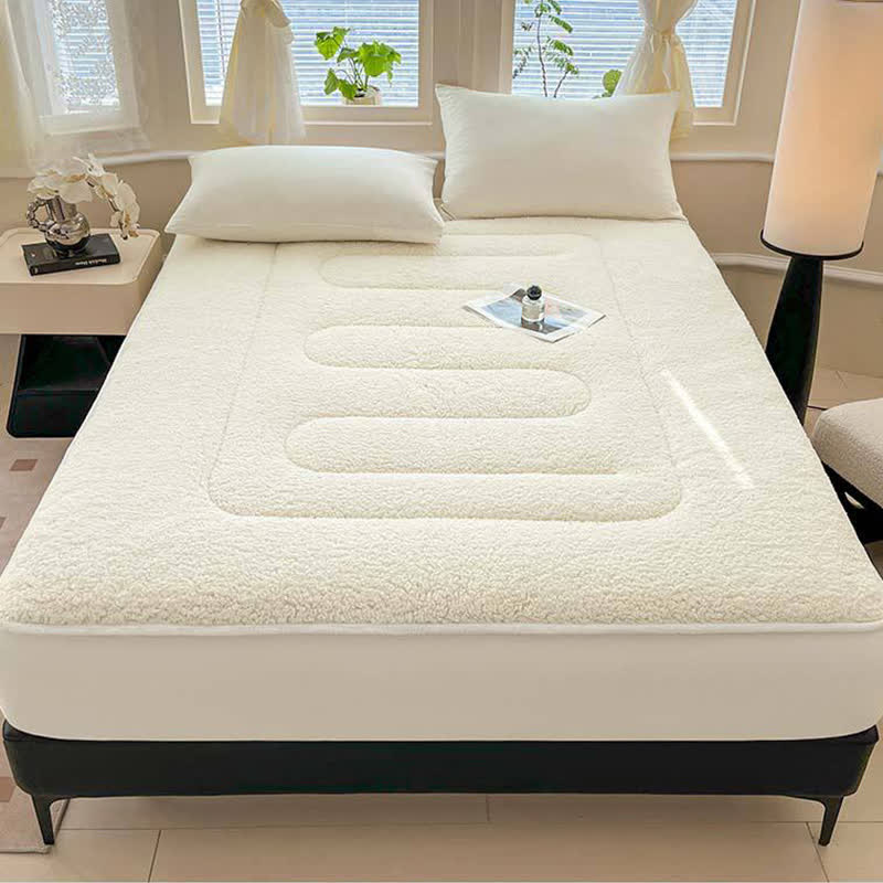 Solid Color Sherpa Warm Fitted Sheet - image 1