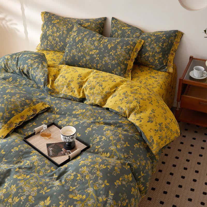 Plum Blossom Jacquard Cotton Gauze Bedding - image 2