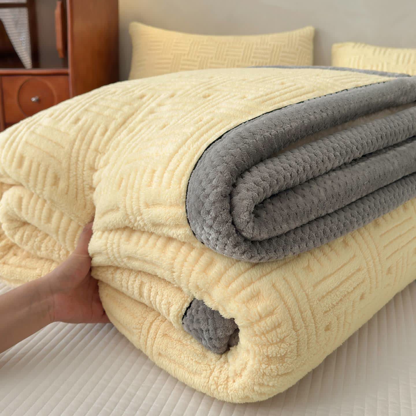 Geometric Embossed Contrast Trim Plush Blanket - image 2