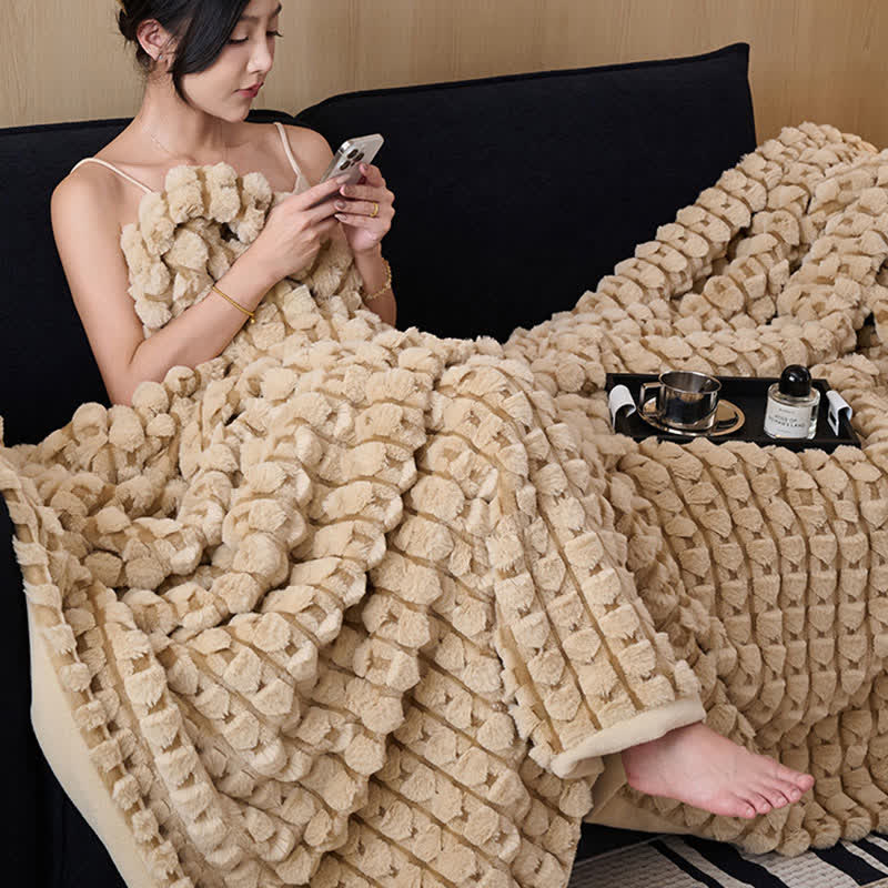 Modern Luxurious Fleece Throw Blanket - image 6