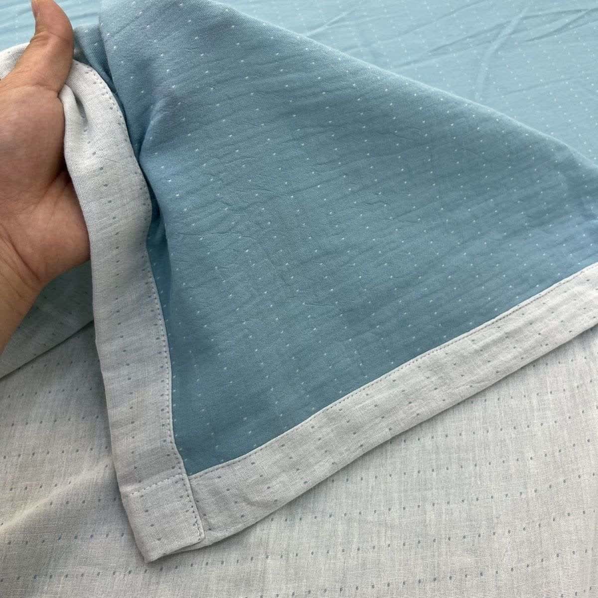 Minimalist Reversible Cotton Gauze Bedding - Blue & White - Bed Sheet - King - image 18
