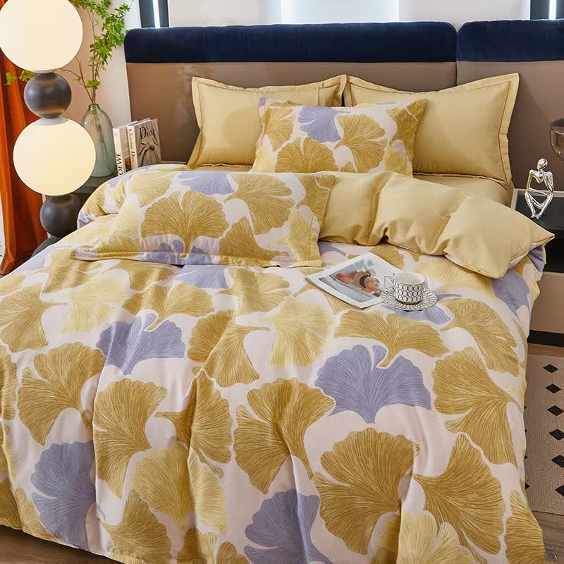 Ginkgo Leaf Inspired Reversible Bedding Set(4PCS) - image 1