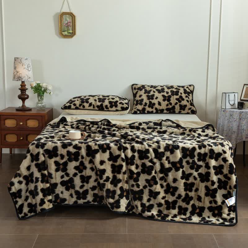 Art Butterfly Plush Fitted Sheet Blanket - Coffee - 2PCS Pillowcases - 19" x 29" - image 6