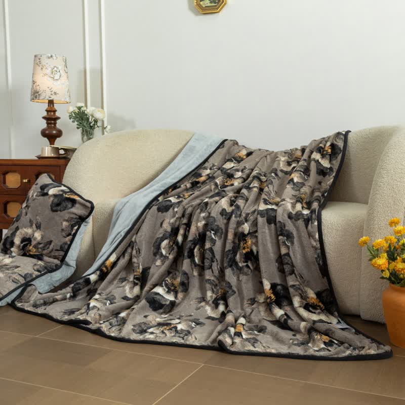 Luxurious Flower Plush Fitted Sheet Blanket - image 1