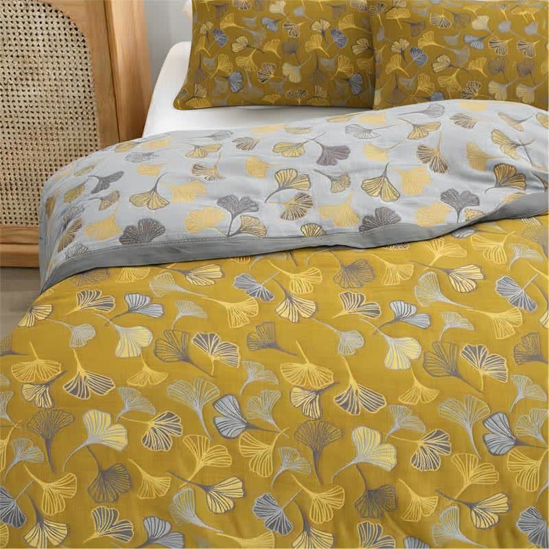 Ginkgo Biloba Organic Cotton Quilt - image 1