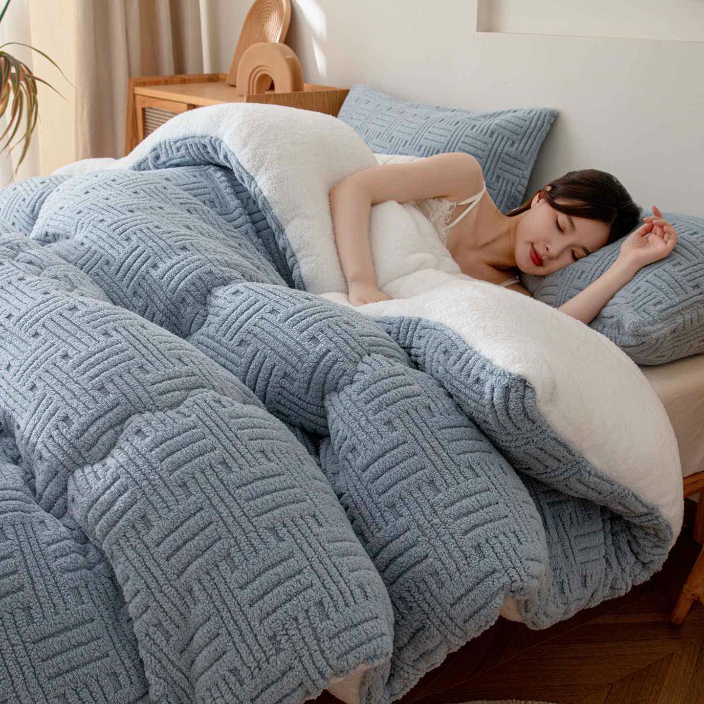 Geometric Striped Textured Sherpa Blanket - Blue Grey - King - image 6