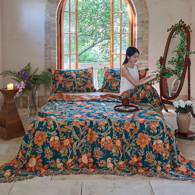Luxurious Floral Cotton Tassel Quilt - image 3