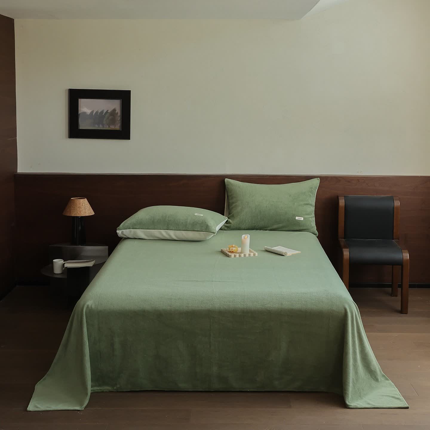 Ownkoti Solid Color Warm Fluffy Coverlet - Green - Coverlet with 2PCS Pillowcases - King - image 5