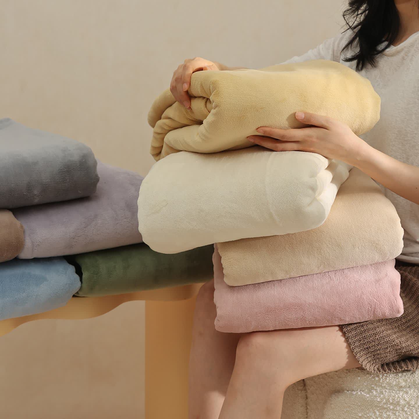 Ownkoti Solid Color Warm Fluffy Coverlet - image 2