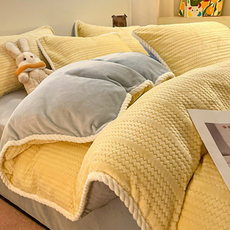 Luxury Fleece Winter Bedding Set (4PCS) - image 19