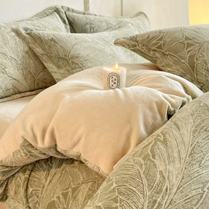 Cozy Thick Embossed Fleece Bedding Set (4PCS)  - image 16