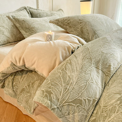 Cozy Thick Embossed Fleece Bedding Set (4PCS)  - image 15