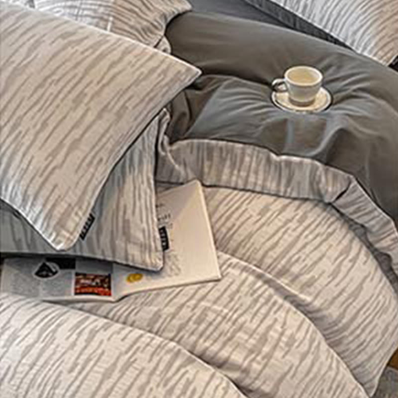 Luxury Pure Cotton Bedding Set (4PCS)  - image 12