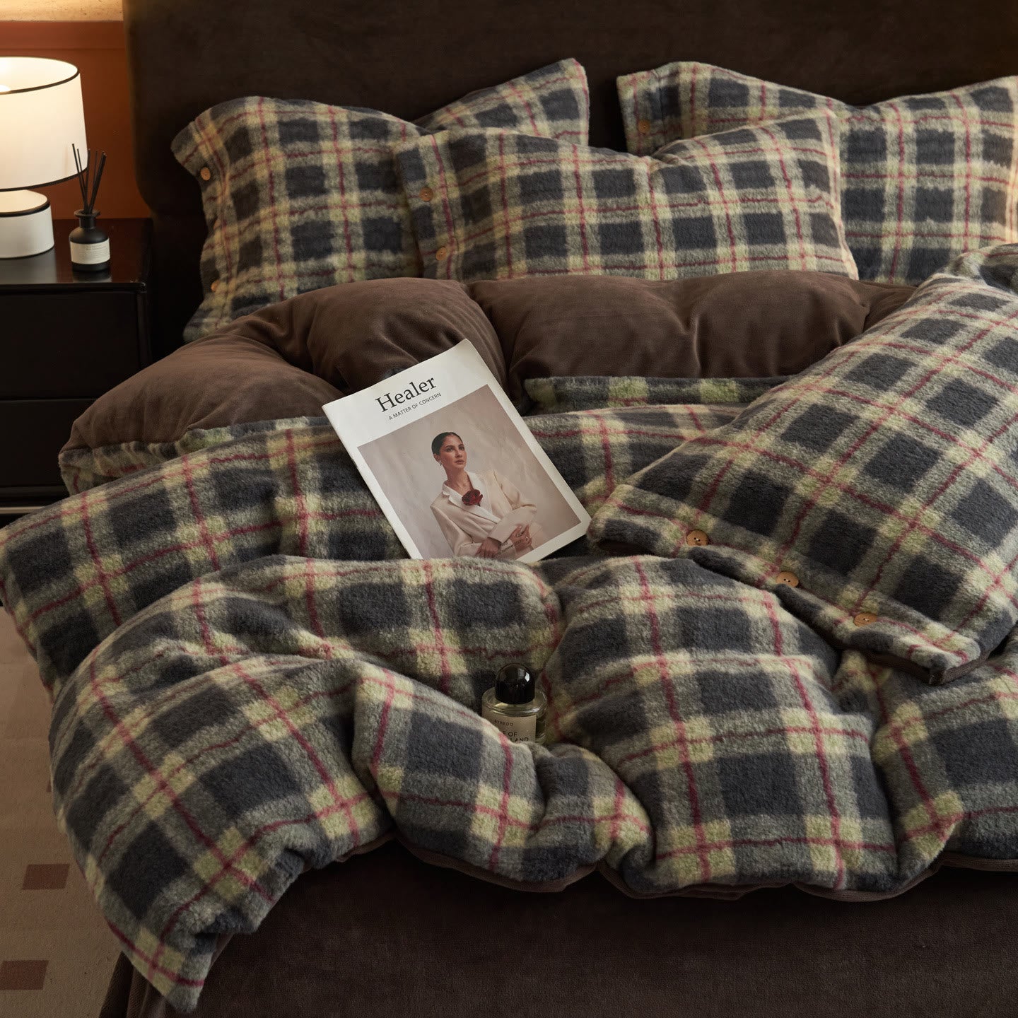 Classic Plaid Cozy Thick Bedding Set (4PCS) - image 8