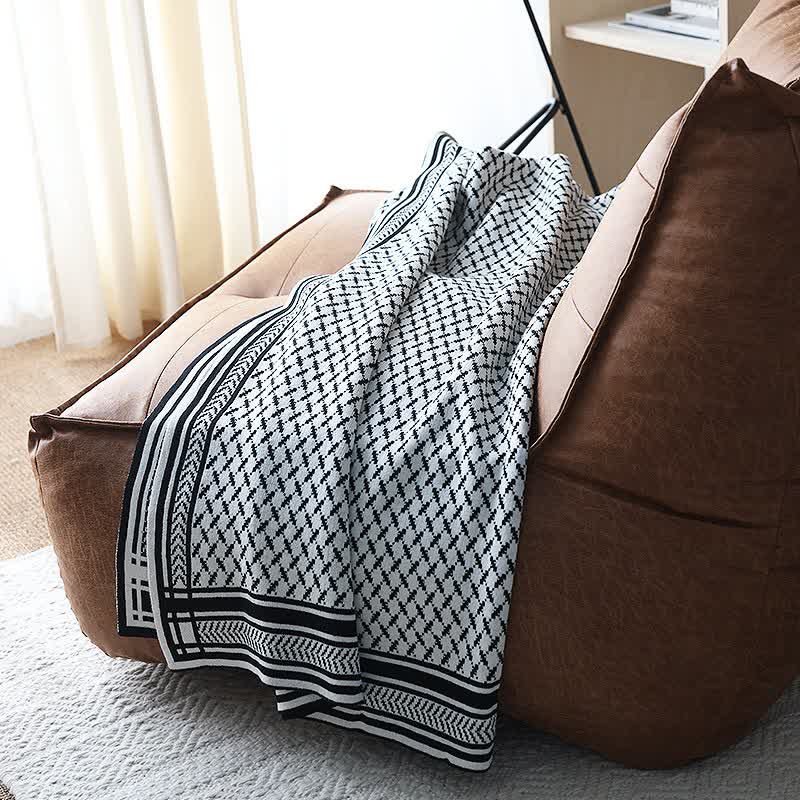 Ownkoti Nordic Style Knit Throw Blanket - image 4