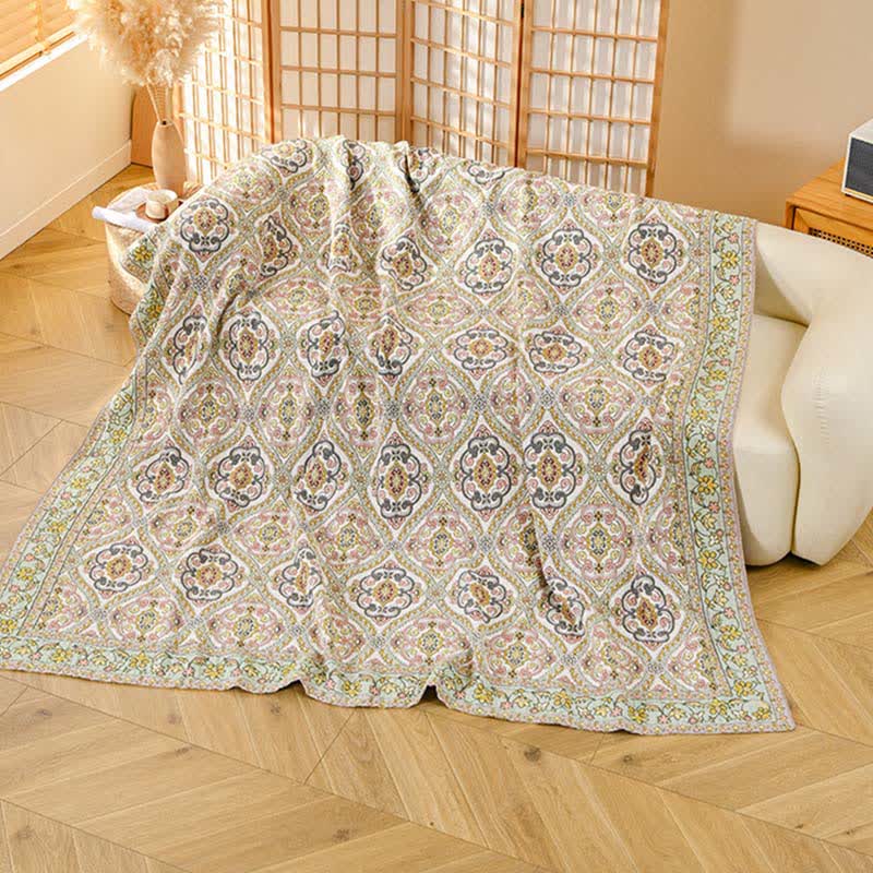 Elegant Vintage Floral Cotton Gauze Quilt - image 3