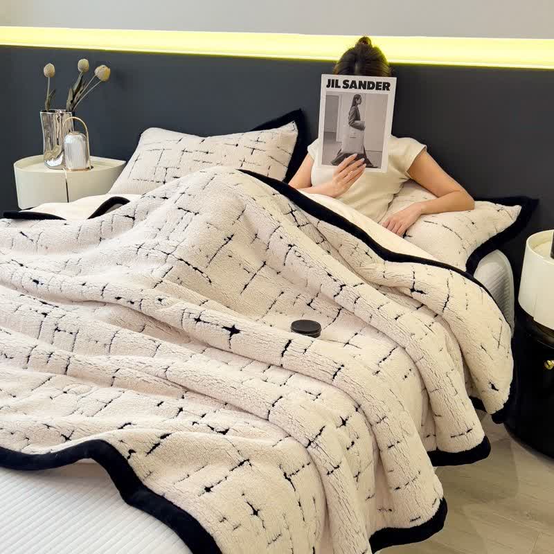 Ownkoti Simple Modern Plush Throw Blanket - image 1