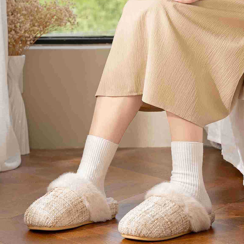 Closed-Toe Plush Warm Slippers - image 2