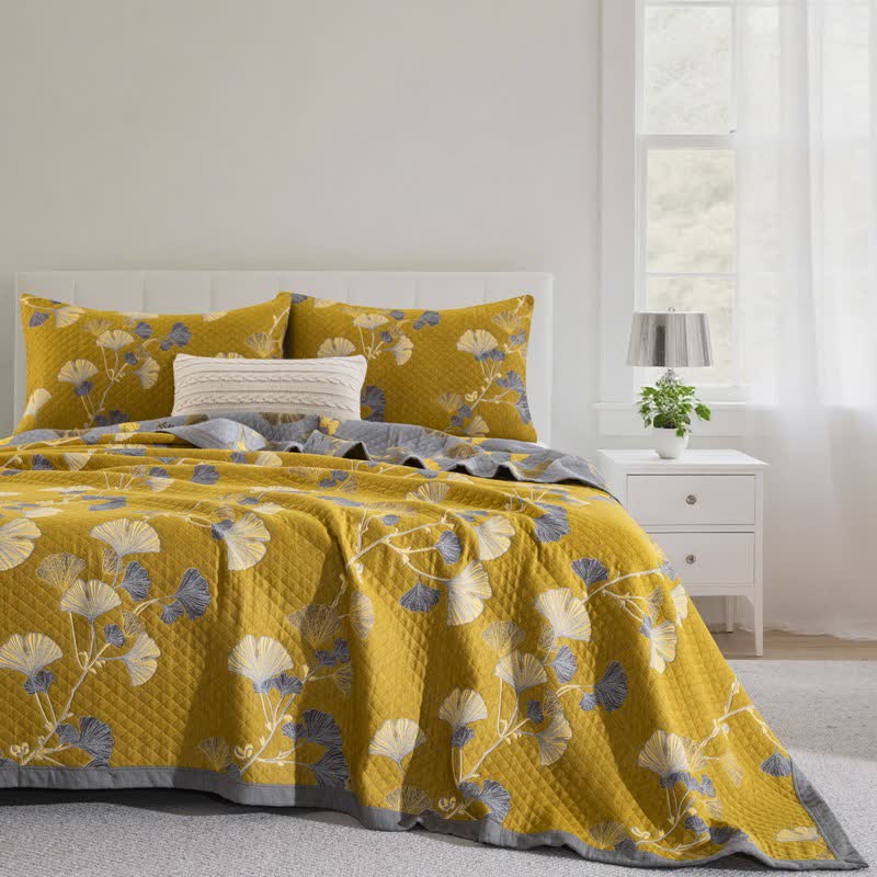 Ginkgo Leaf Organic Cotton Reversible Quilt - image 35