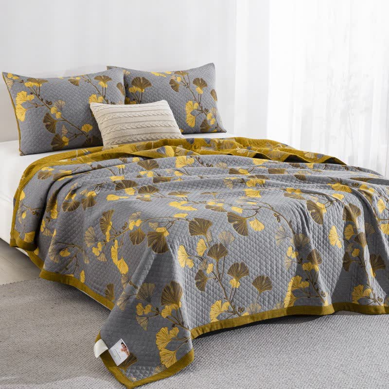 Ginkgo Leaf Organic Cotton Reversible Quilt - image 43