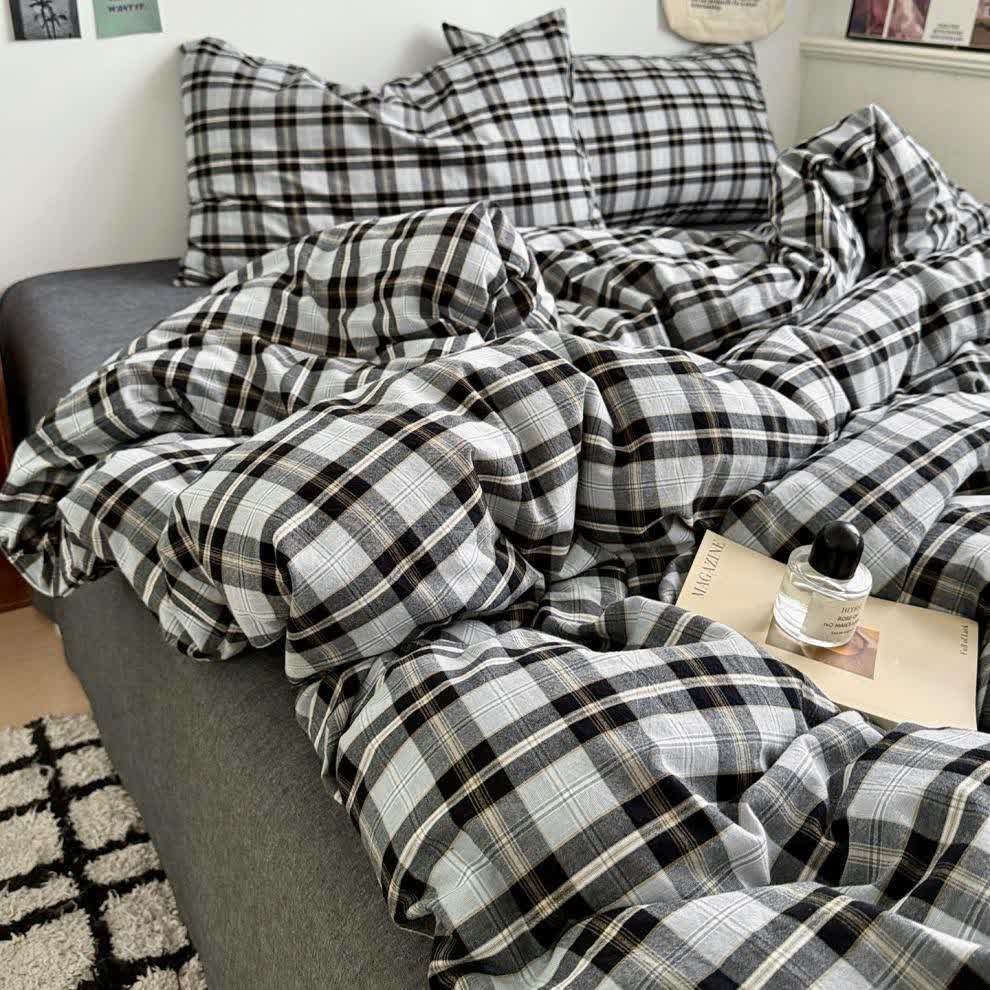 Classic Plaid Cotton Bedding Set - image 8