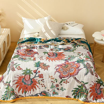 Retro Blooming Flower Cotton Gauze Quilt - image 1
