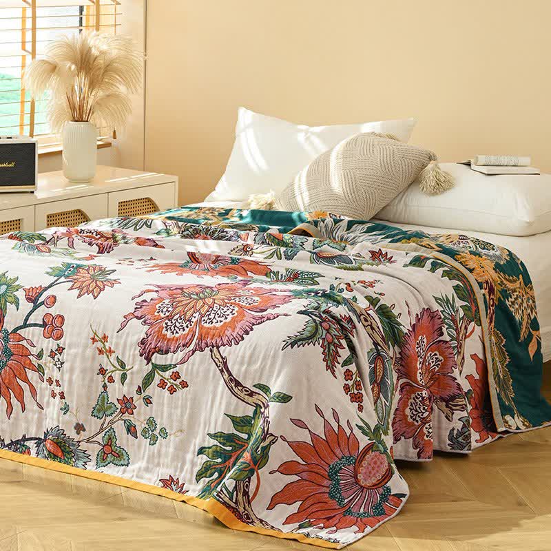 Retro Blooming Flower Cotton Gauze Quilt - image 2