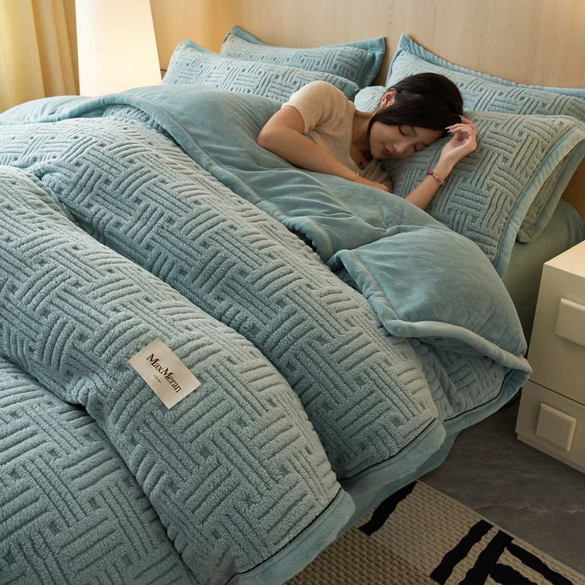 Stripe Knot Textured Plush Bedding Set - Blue - Bedding Set (4PCS) - King - image 9