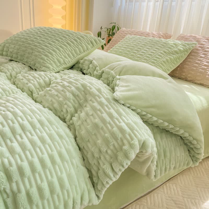 Solid Color Textured Plush Bedding Set - Green - Bedding Set (4PCS) - King - image 16