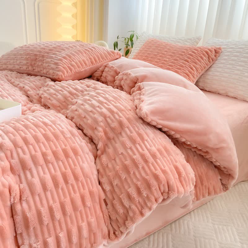 Solid Color Textured Plush Bedding Set - Dark Pink - Bedding Set (4PCS) - King - image 4