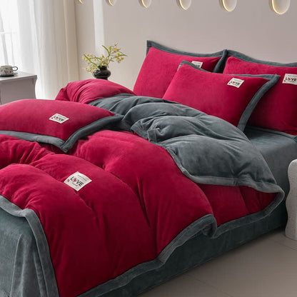 Reversible Warm Plush Bedding Set(4PCS) - Wine + Dark Gray - King - image 0