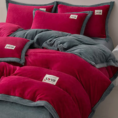 Reversible Warm Plush Bedding Set(4PCS) - image 2