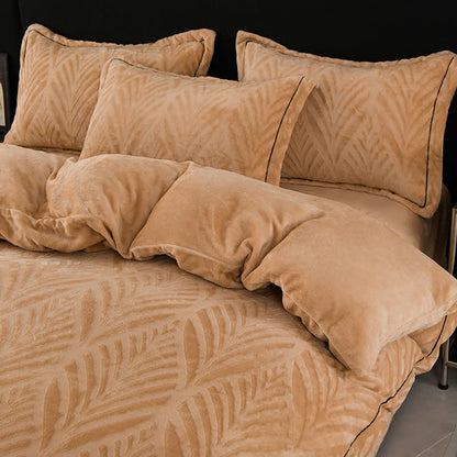 Leaf-inspired Textured Plush Bedding Set(4PCS) - image 5
