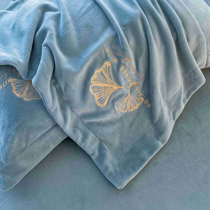 Ginkgo Leaf Embroidered Plush Bedding Set(4PCS) - image 3