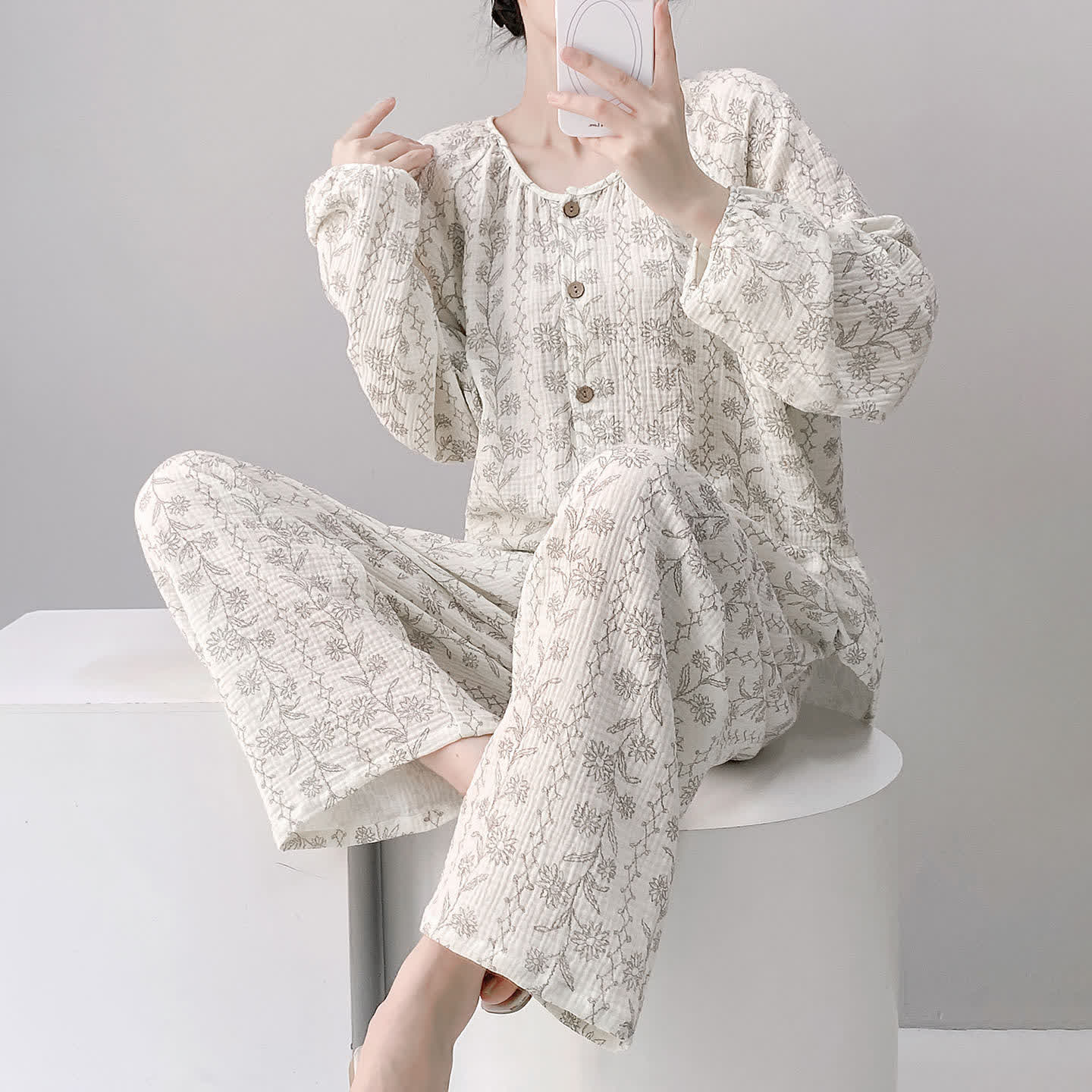 Sunflower Double Gauze Cotton Pajama Set - White - XXL - image 0