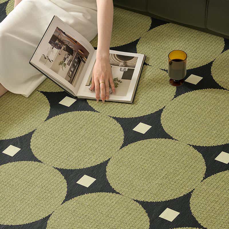 Circle & Square Pattern Area Rug - image 2