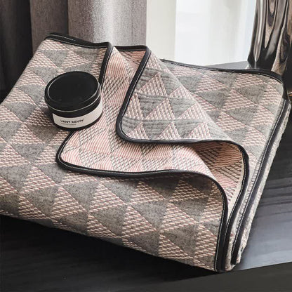 Geometric Triangle Cotton Gauze Quilt Blanket - image 3