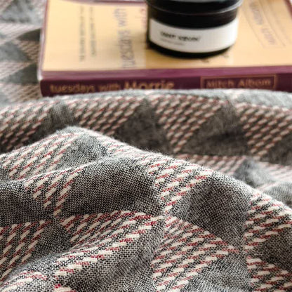 Geometric Triangle Cotton Gauze Quilt Blanket - image 4