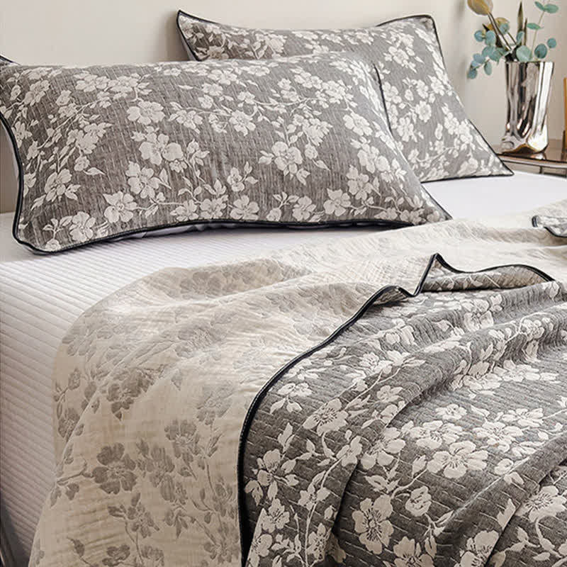 Pastoral Floral Cotton Gauze Quilt Blanket - image 2