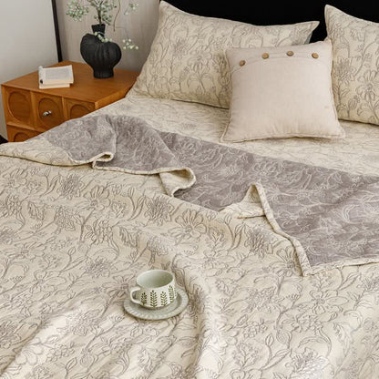 Floral Cotton Triple-Layer Gauze Jacquard Quilt Blanket - image 3