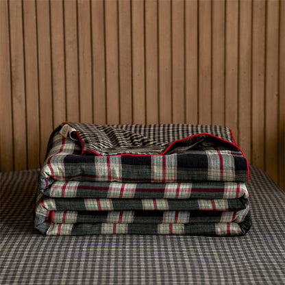 Simple Plaid Pure Cotton Quilt Set - image 1