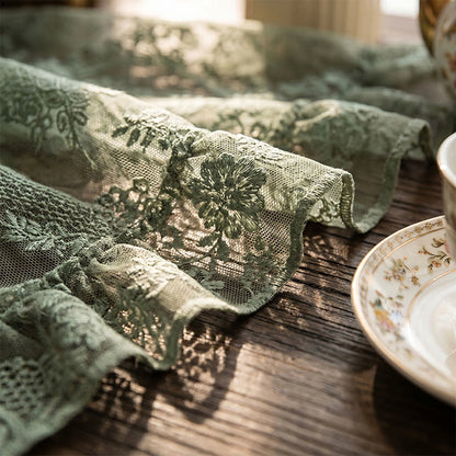 Romantic Floral Lace Ruffled Edge Tablecloth - image 5